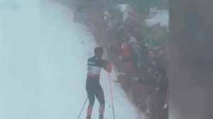 Алкомарафон британского лыжника на этапе Кубка мира сняли на видео.