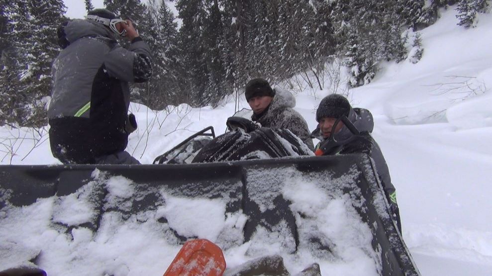 ТАЙГА завалили СНЕГОХОД Рыбалка Охота ручей ПИХТОВЫЙ дорога на реку Сухой пит 5 марта 2026
