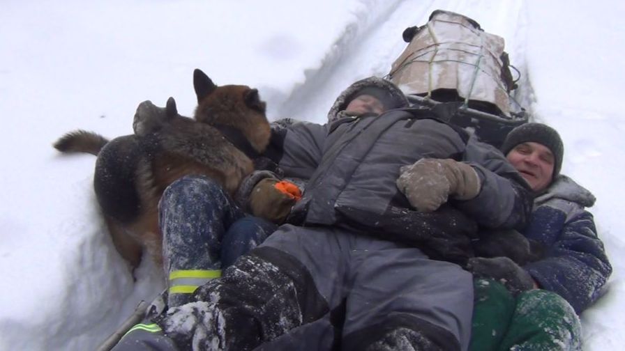 ТАЙГА на СНЕГОХОДЕ в ПЯТЕРОМ дорога на СУХОЙ ПИТ Рыбалка Охота
