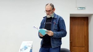 4) Творческий вечер Алексея Морозова "Я отголосок эха что бродит по Руси" ("Душа. Разговор с Богом")