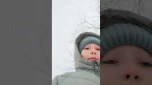 Я иду в магазин кек купила вкусняшки чебуреки йоу