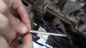 Лада Калина как завести ДВС при помощи отвёртки. Грантовский стартер