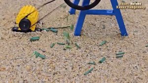 Мультфильм 3 Серия:Мини-трактор строит прочный бетонный мост для большегрузных автомобилей