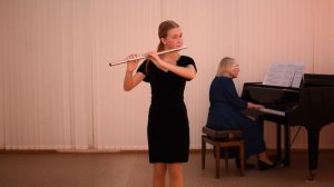 Чайникова Полина. Деревянные духовые инструменты. Соло. Старшая группа (15-18 лет)