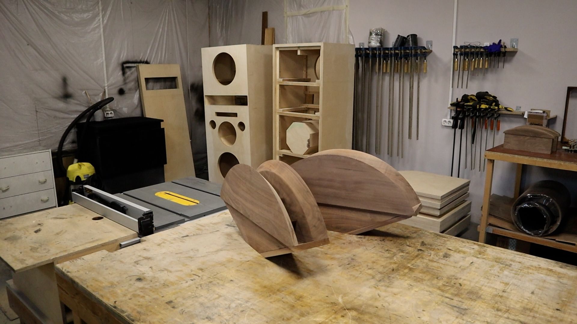 В мастерской №64. Знакомство с очередным проектом.