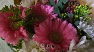 Наш букет цветов - мамочке Богородице