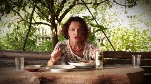 Зубр,символ мира! Все как у зверей в Беловежской пуще!