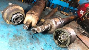 Отличие шлицов, короткий кардан нива и длинный привод ваз 2108-2115 #нива #ваз #кардан #самоделка