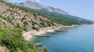 Пляж и парк в Мелласе Южный берег Крыма лето 24