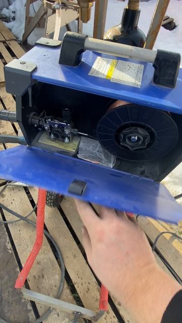 мобильная тележка для полуавтомата