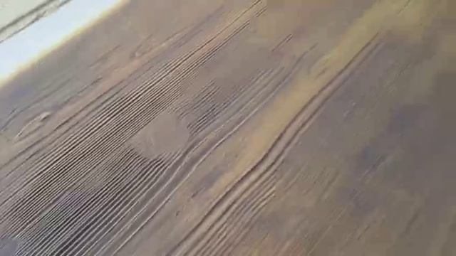 Сравнение имитации дерева фасадной штукатуркой Баумит и Ветонит