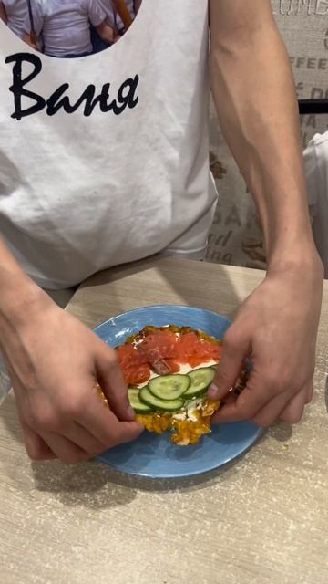 Кукурузная лепешка с начинкой #рецепты #кукурузнаялепешка #простойрецепт #тако