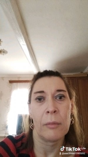 рассказать о себе, о своей жизни и пообщаться.