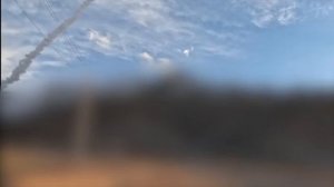 В Иране впервые показали пуски баллистических ракет Haj Qasem по целям на Ближнем Востоке.
#Иран