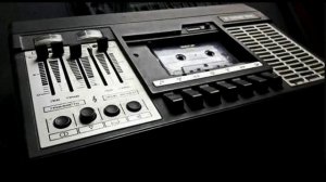 Старая кассета. Группа "Туманный стон" город Владивосток, 1989 год. Очень интересная рок-группа.