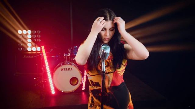 Madonna - La Isla Bonita (by Rockmina)