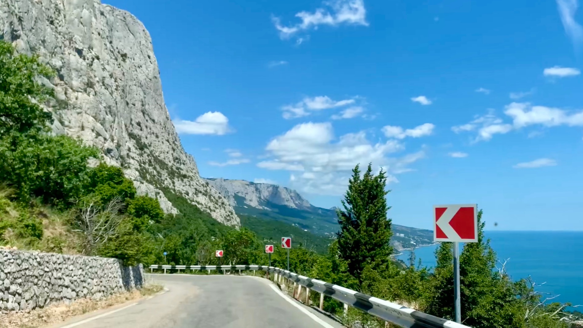 Старая Воронцовская дорога Севастополь - Ялта  Крым лето 24