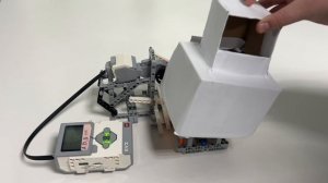 Макет робота измельчителя пластиковых отходов #легомайндсторм