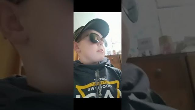 Юра и берёзовый сок(смешное видео, смех, юмор, приколы)