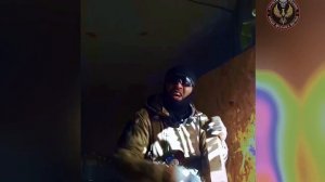 Пока умники в тылу ноют, что жизнь боль — парни с передка рубят караоке.