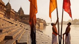 Река смерти в Варанаси.