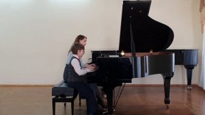 Фортепианный дуэт «Успех»: Скрябин Илья, Хмелина Светлана Михайловна. Шмитц «Пьеса».