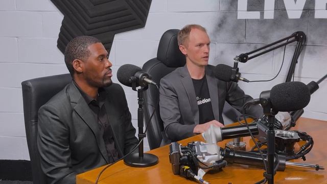 The Future of Ride Comfort Is Here — Inside ClearMotion’s Active Suspension ｜ Munro Live Podcast смотреть онлайн