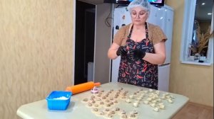 ЖИЗНЬ В СЕЛЕ:/ МОЯ КОММУНАЛКА/ КАК БЫСТРО СЛЕПИТЬ ПЕЛЬМЕНИ