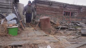 Вкалываю по-маленьку ТРУЖЕНИК ИЗ СИБИРИ ИЗ ХЛАМА ПОСТРОИТ КОНФЕТКУ чисто работа