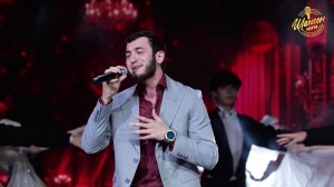 Алибек Казаров - Любовь сердце разрывает