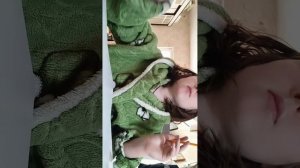 делаю. бумажного дракона на руку.