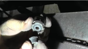 Замена стоек стабилизатора Dacia Logan (Renault Logan)