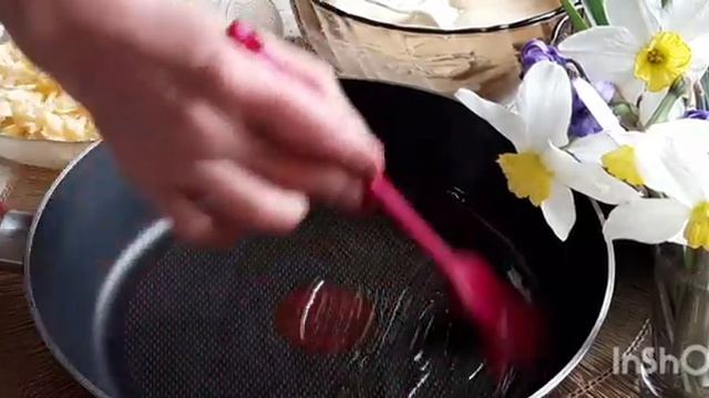 БЫСТРЫЙ ЗАЛИВНОЙ ПИРОГ НА СКОВОРОДЕ