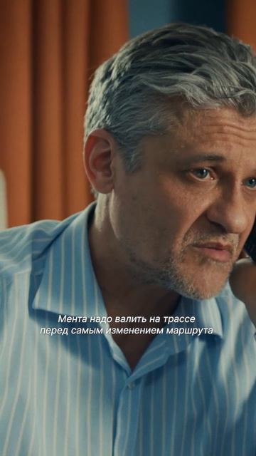 Новый человек выходит в компанию 🤓  Вы с коллегой в этот момент: