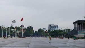 В шортах нельзя)))