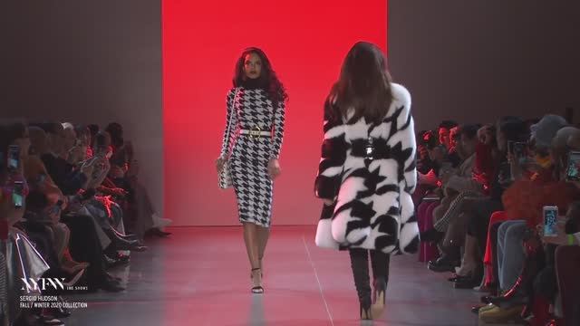 Показ женской коллекции Sergio Hudson осень-зима 2020-2021