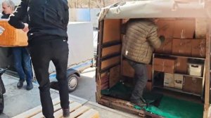 Склад. Приехала машина из Москвы