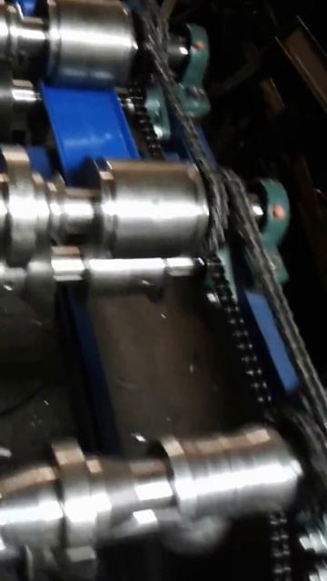 Станок для полукруглого евроштакетника, смотрите видео по ссылке в тексте