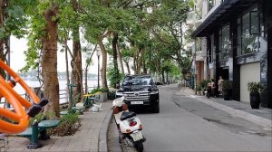 Хотим обойти озеро вокруг!