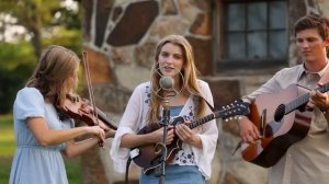 Scarborough Fair/Down to Donegal - The Petersens (LIVE)