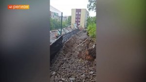 ПРИГОВОР ПО ДЕЛУ О ЗАВАЛЕННОЙ ЩЕБНЕМ ДЕТСКОЙ ПЛОЩАДКЕ ОГЛАСИЛИ В СТОЛИЦЕ КАМЧАТКИ • НОВОСТИ КАМЧАТКИ