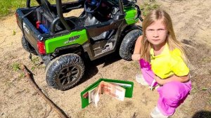 СОФУНЬЯ ШАЛУНЬЯ - София и Ника НАШЛИ КОШЕЛЕК С ДЕНЬГАМИ.