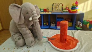 Химический опыт "Зубная паста для слоненка" / воспитатель -Токарева О.С.