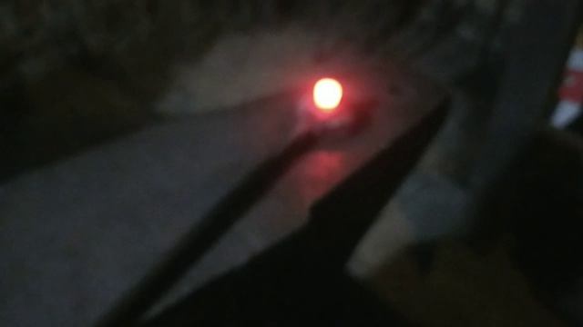 ковка гвоздя. Необычный кованый гвоздь.