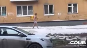 Снежный человек из Яндекс-доставка