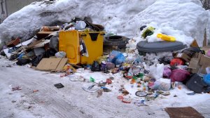 ТЯЖЕЛЫЙ ПУТЬ МУСОРОВОЗА