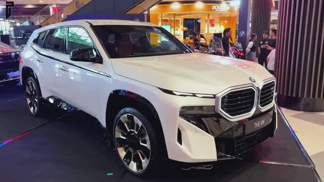 BMW XM БМВ ХМ смотреть онлайн