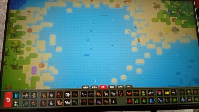 играем в WorldBox