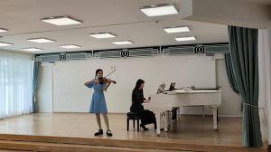 Быкова Мария (11 лет), 5 класс, Й. Рафф "Каватина", Н. Римский-Корсаков "Полёт шмеля"