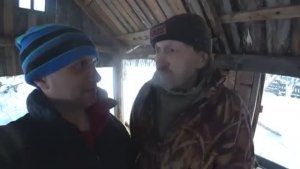 ТАРАКАНЫ ЛЕТАЮТ СО СТОЛА!